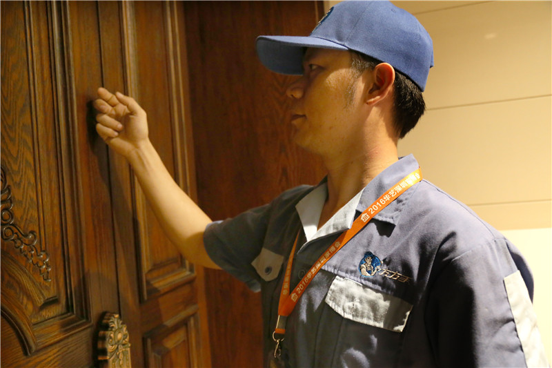 左右手家居安裝師傅：堅(jiān)守契約精神，對(duì)違約行為大聲說不