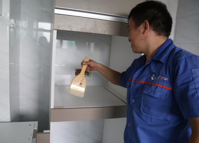 老鐵，這些定制家具的問題扎心了嗎？